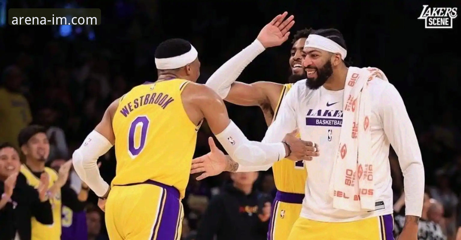 im电竞怎么下载 湖人客场力克步行者:一场酣畅淋漓的进攻盛宴完整指南